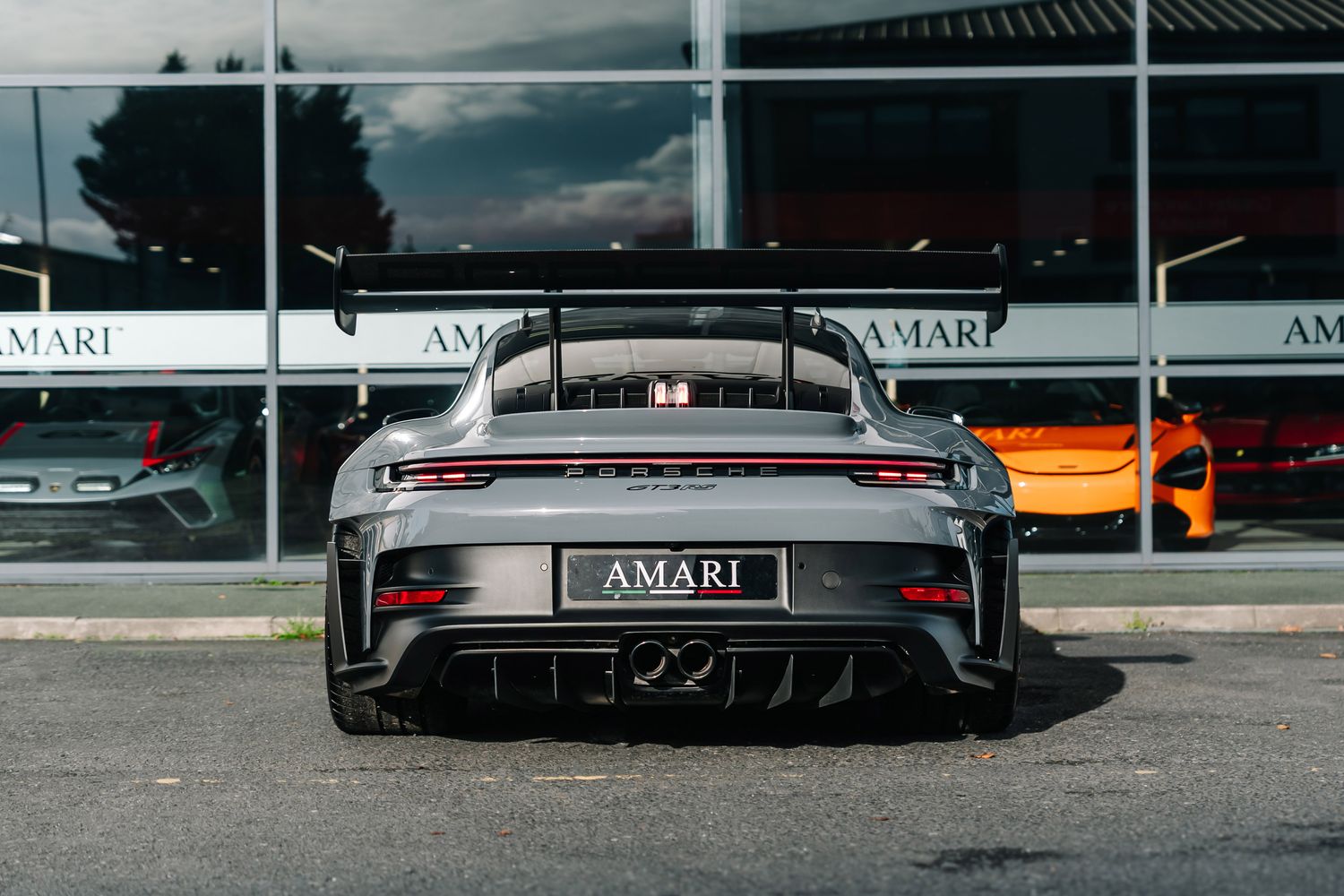 Porsche 911 992 GT3 RS Weissach