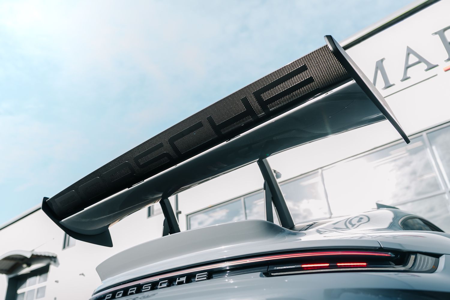 Porsche 911 992 GT3 RS Weissach