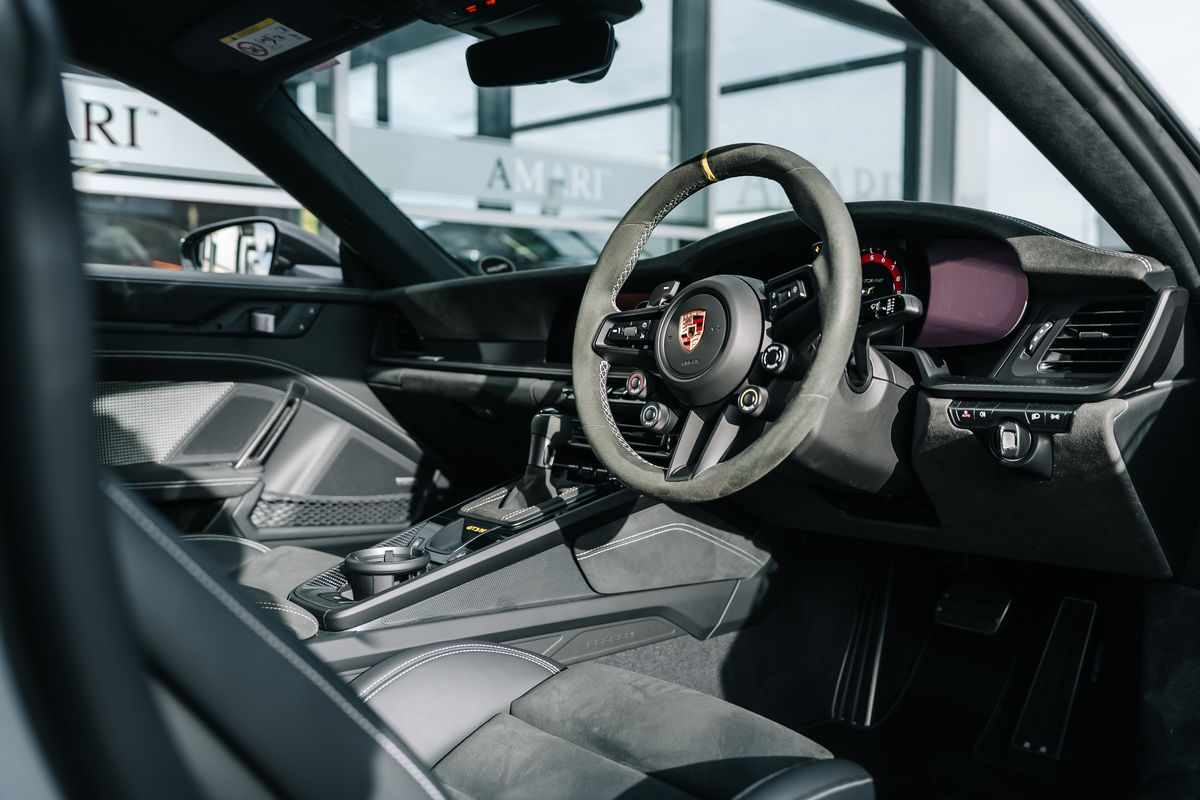 Porsche 911 992 GT3 RS Weissach