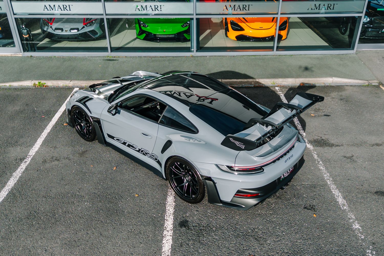Porsche 911 992 GT3 RS Weissach