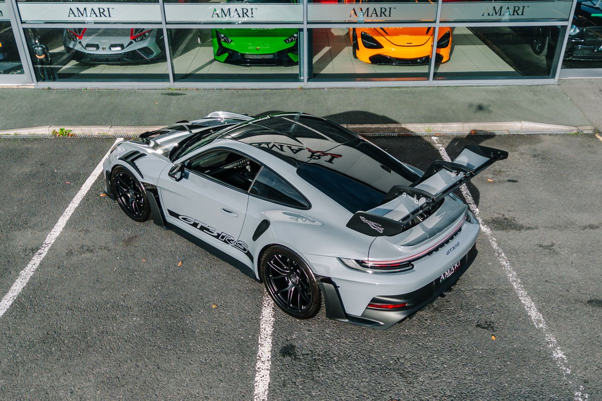 Porsche 911 992 GT3 RS Weissach