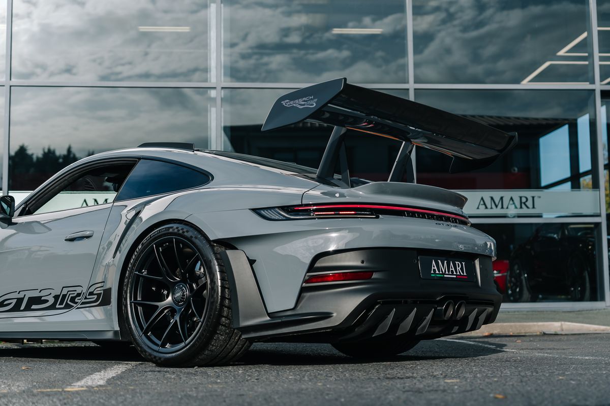 Porsche 911 992 GT3 RS Weissach