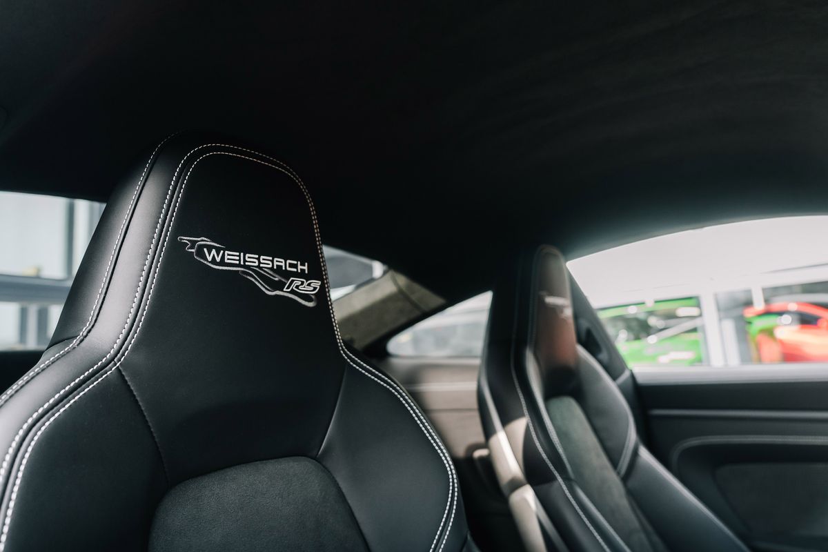 Porsche 911 992 GT3 RS Weissach