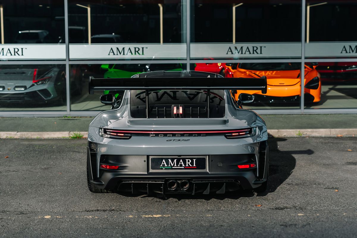 Porsche 911 992 GT3 RS Weissach