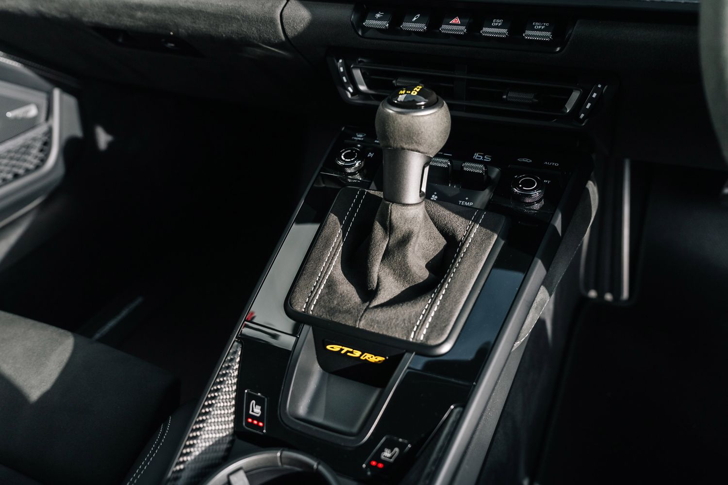Porsche 911 992 GT3 RS Weissach