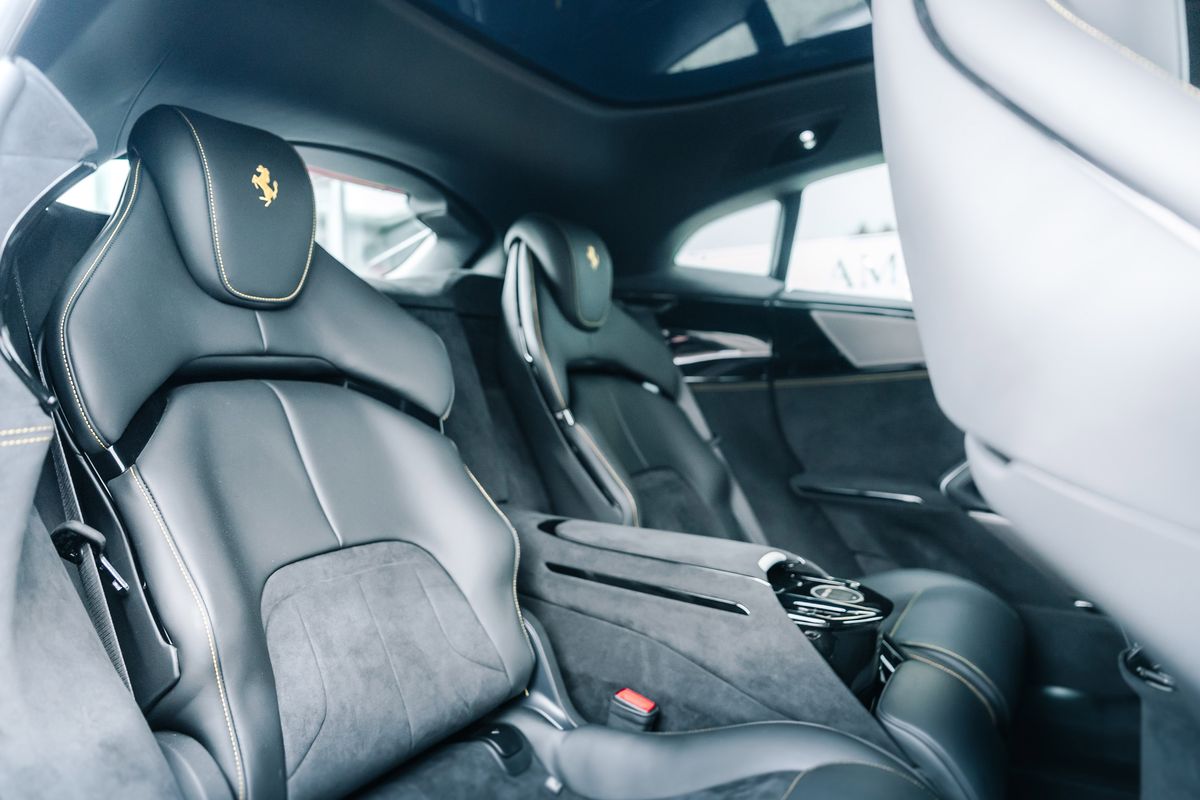 Ferrari Purosangue