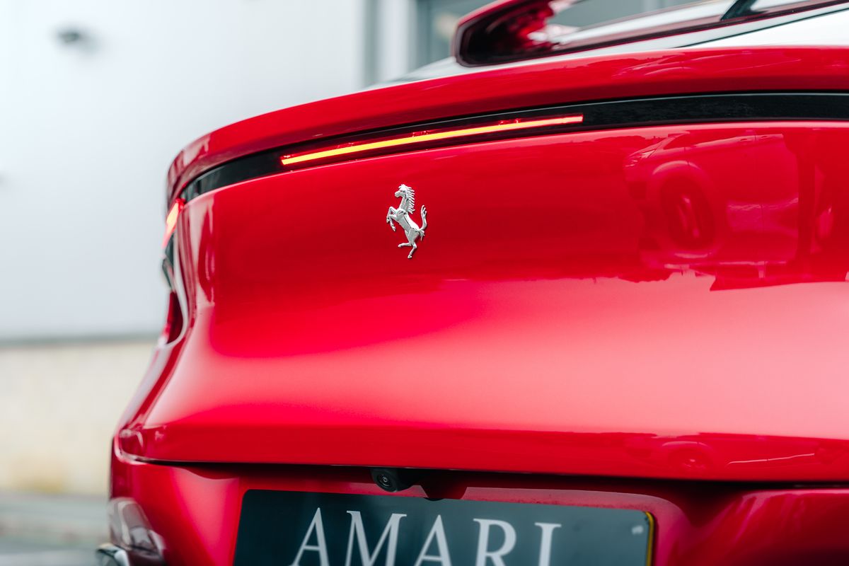 Ferrari Purosangue