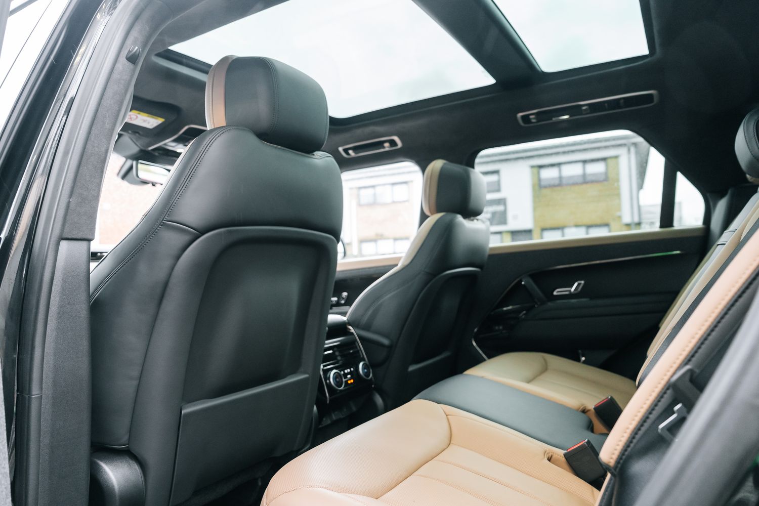 Land Rover Range Rover Sport Autobiography D350 3.0