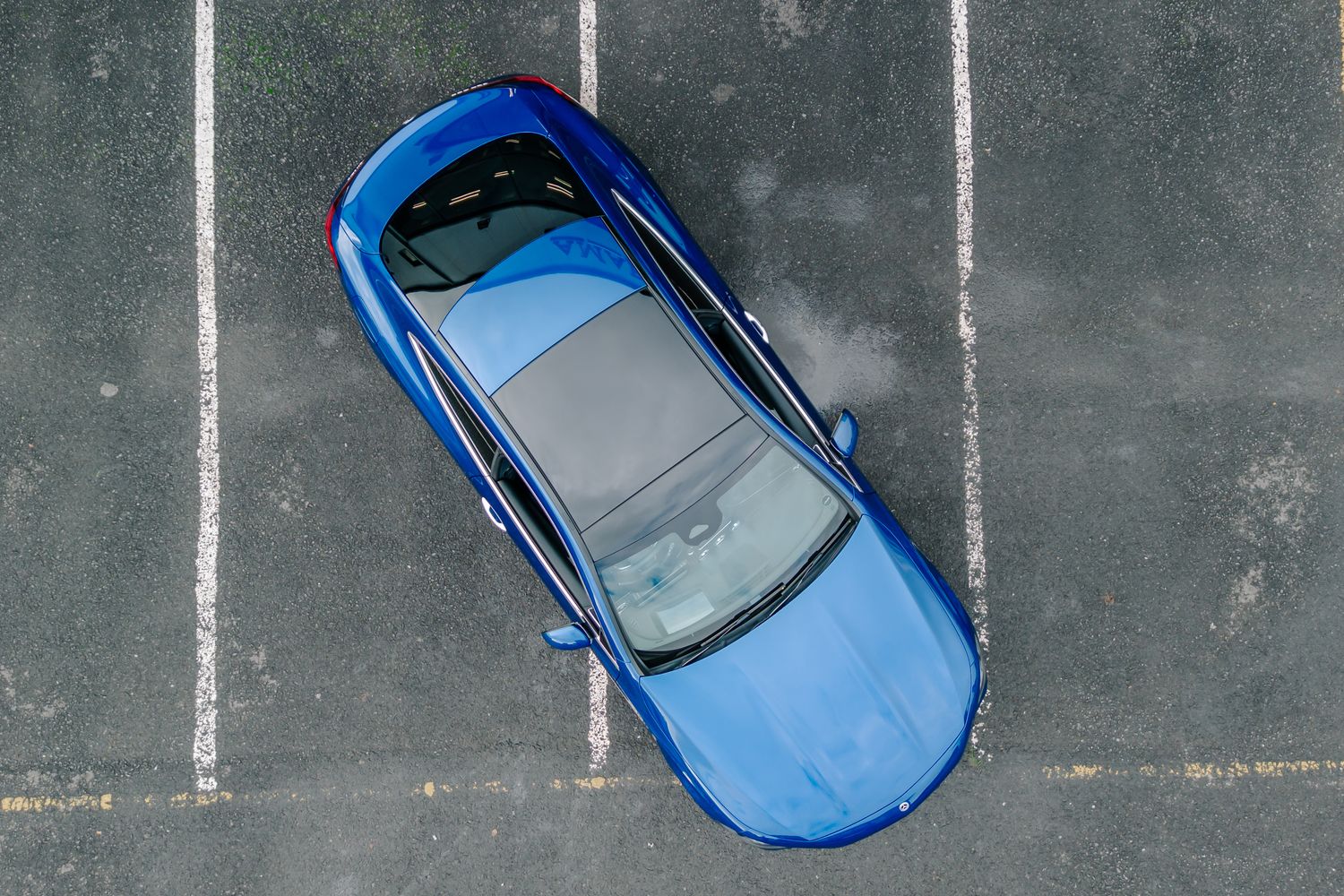 Mercedes-Benz CLE 2.0 300h MHEV AMG Line (Premium Plus)