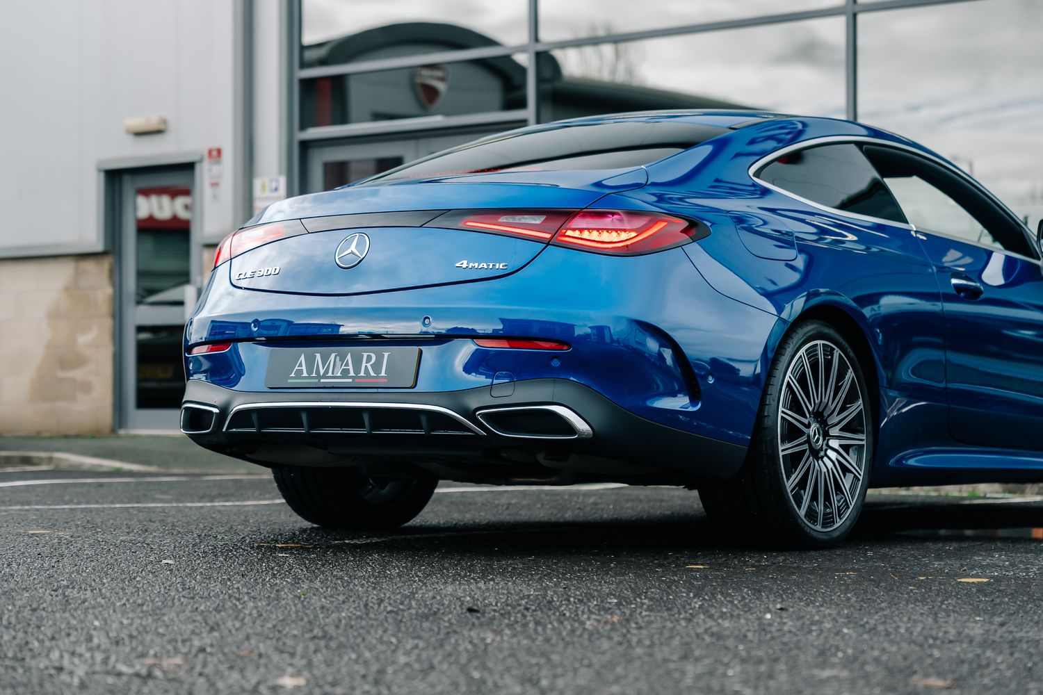 Mercedes-Benz CLE 2.0 300h MHEV AMG Line (Premium Plus)