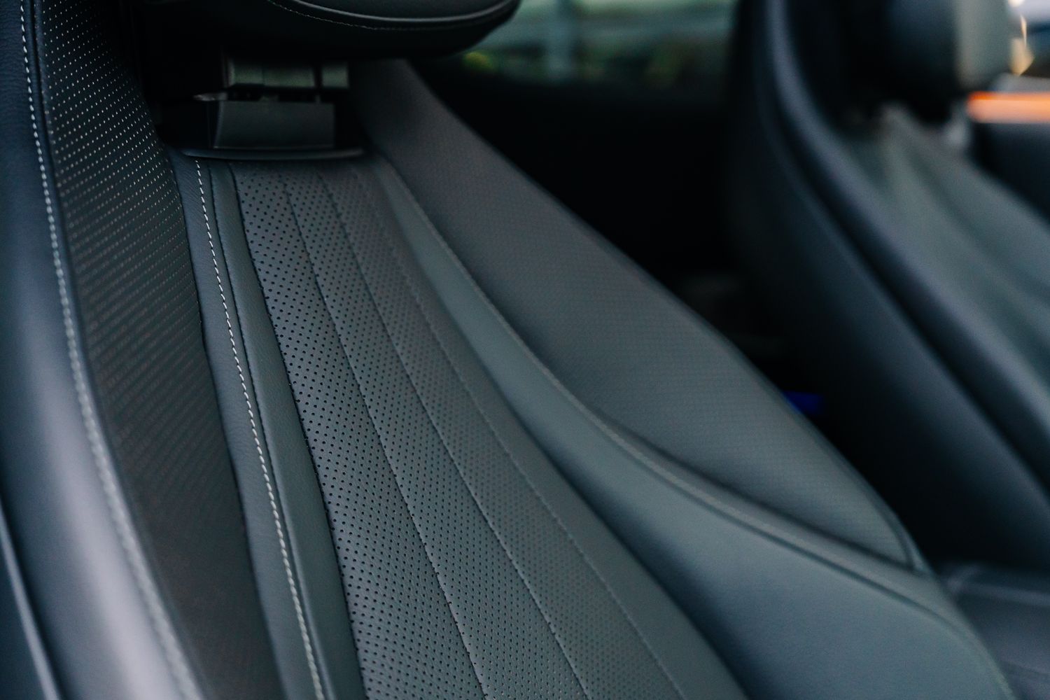 Mercedes-Benz CLE 2.0 300h MHEV AMG Line (Premium Plus)