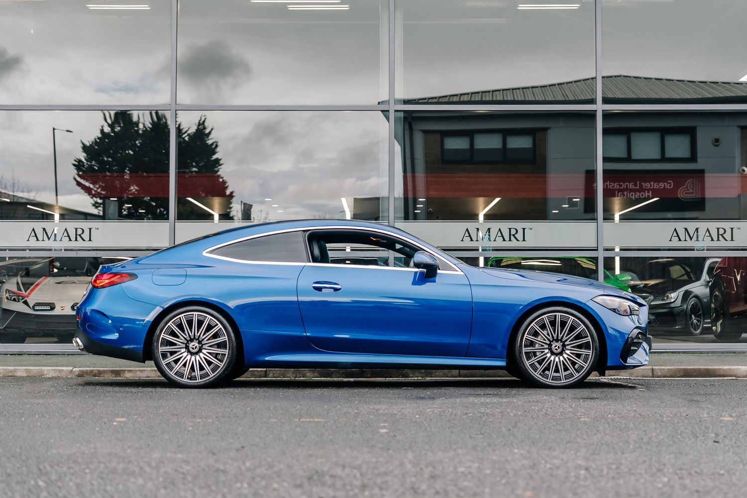 Mercedes-Benz CLE 2.0 300h MHEV AMG Line (Premium Plus)