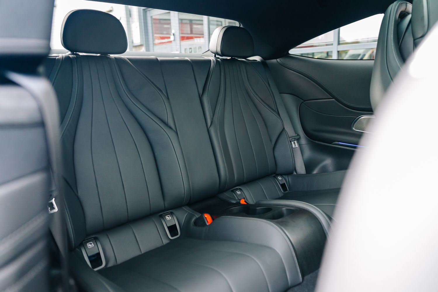 Mercedes-Benz CLE 2.0 300h MHEV AMG Line (Premium Plus)