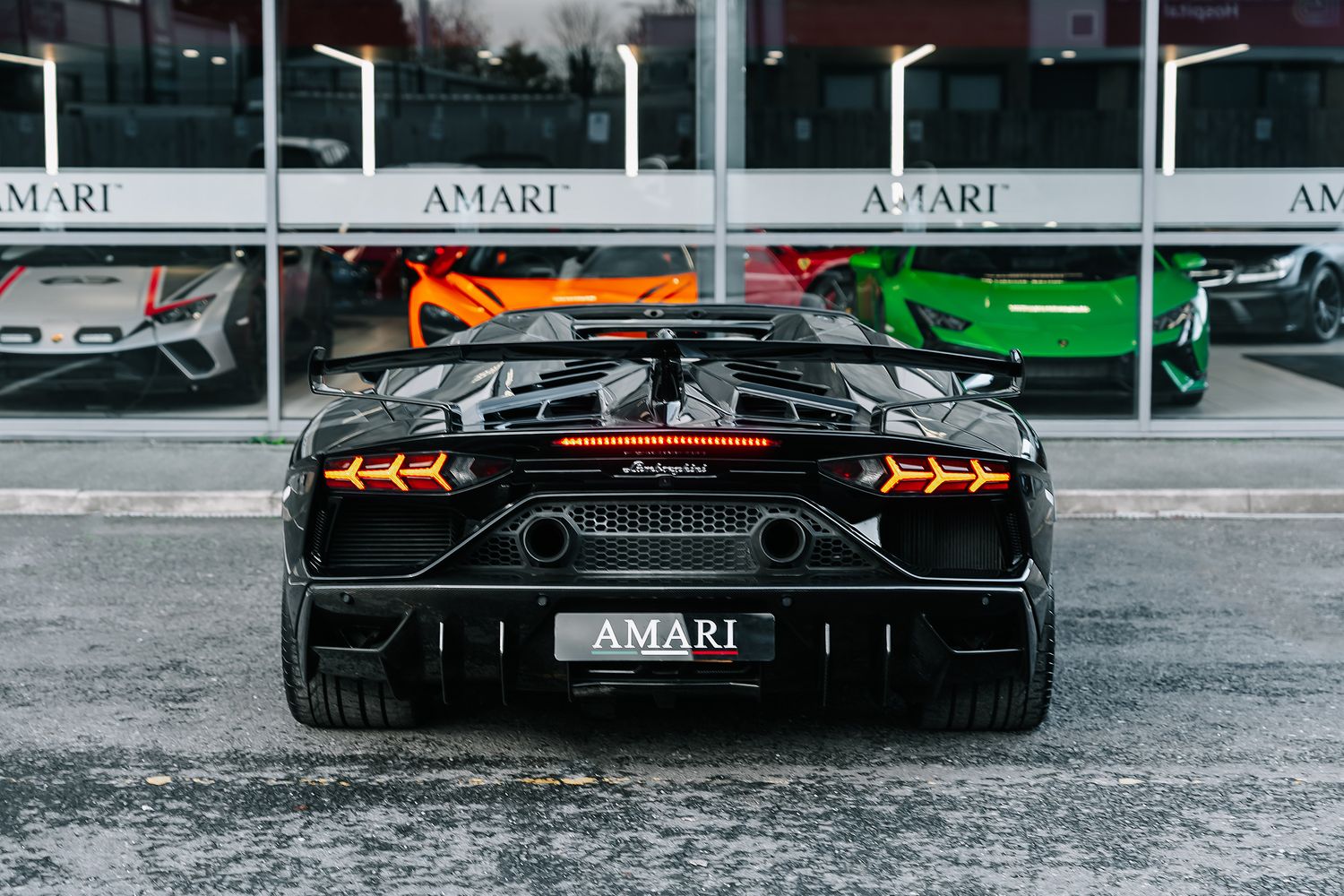Lamborghini Aventador SVJ Roadster