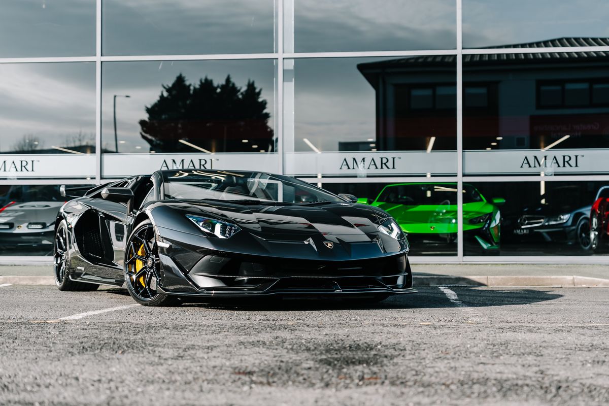 Lamborghini Aventador SVJ Roadster