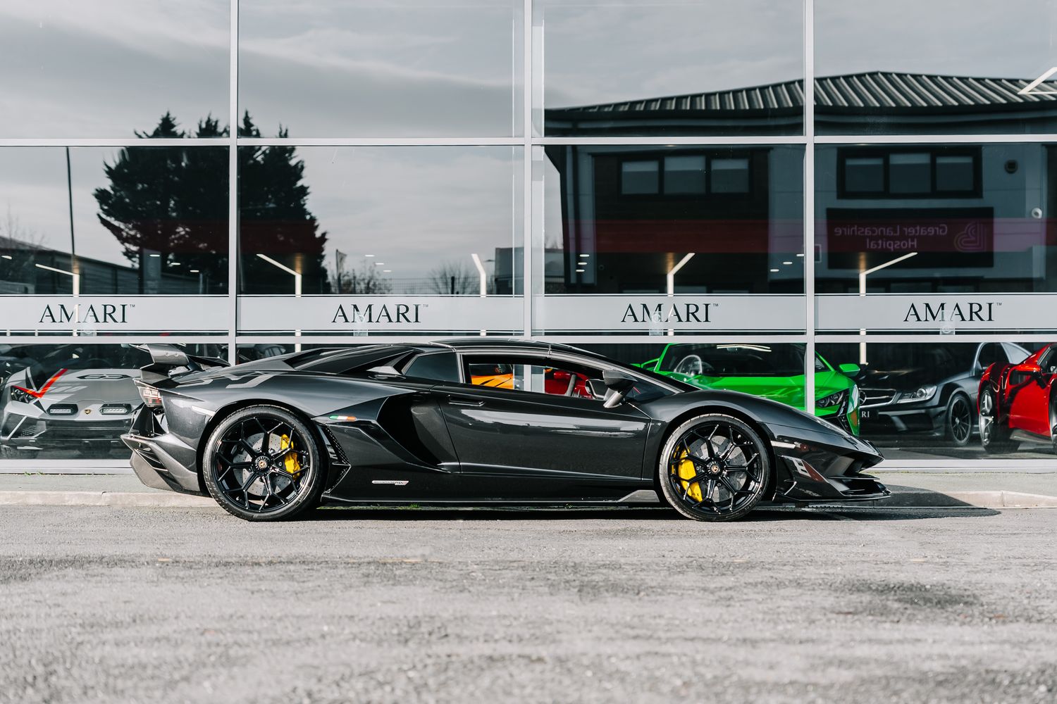 Lamborghini Aventador SVJ Roadster