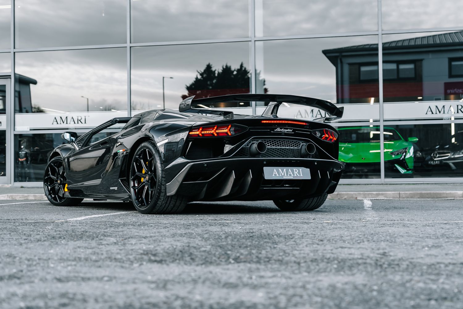 Lamborghini Aventador SVJ Roadster