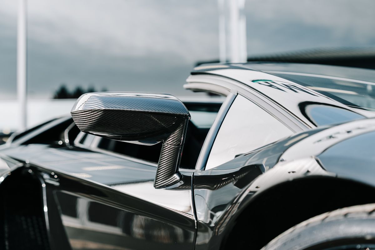 Lamborghini Aventador SVJ Roadster