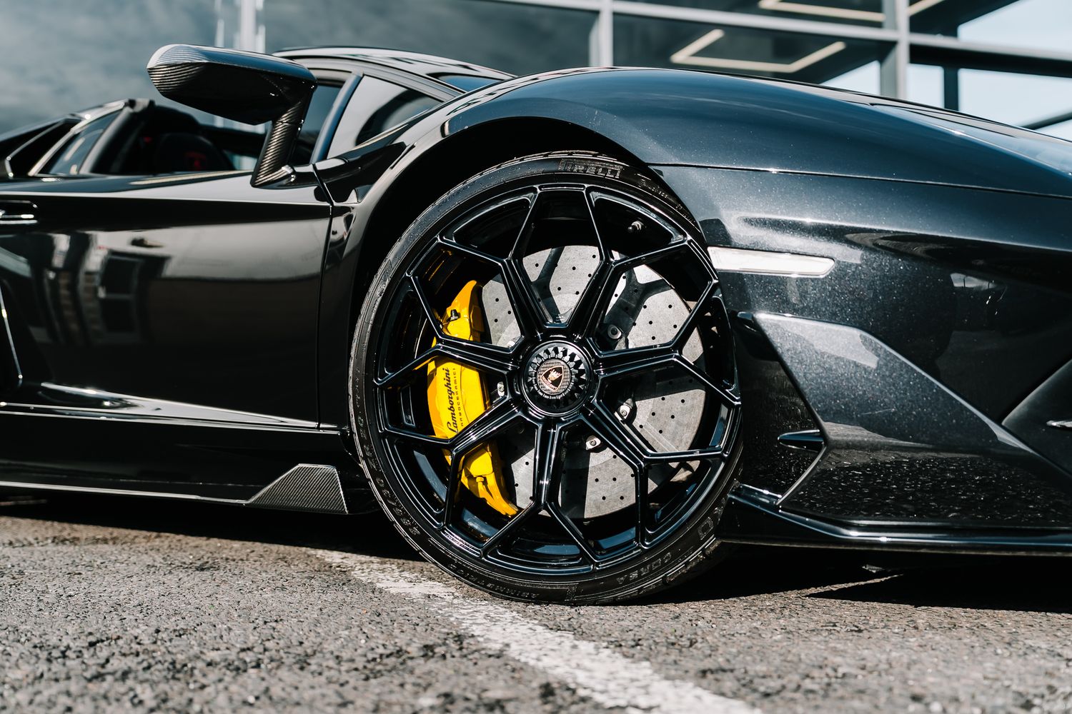 Lamborghini Aventador SVJ Roadster