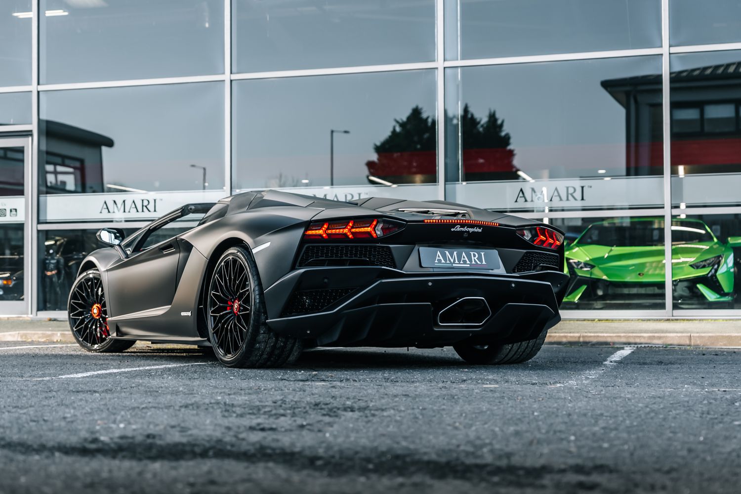 Lamborghini Aventador S Roadster LP 740-4