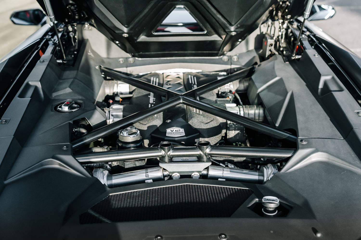 Lamborghini Aventador S Roadster LP 740-4