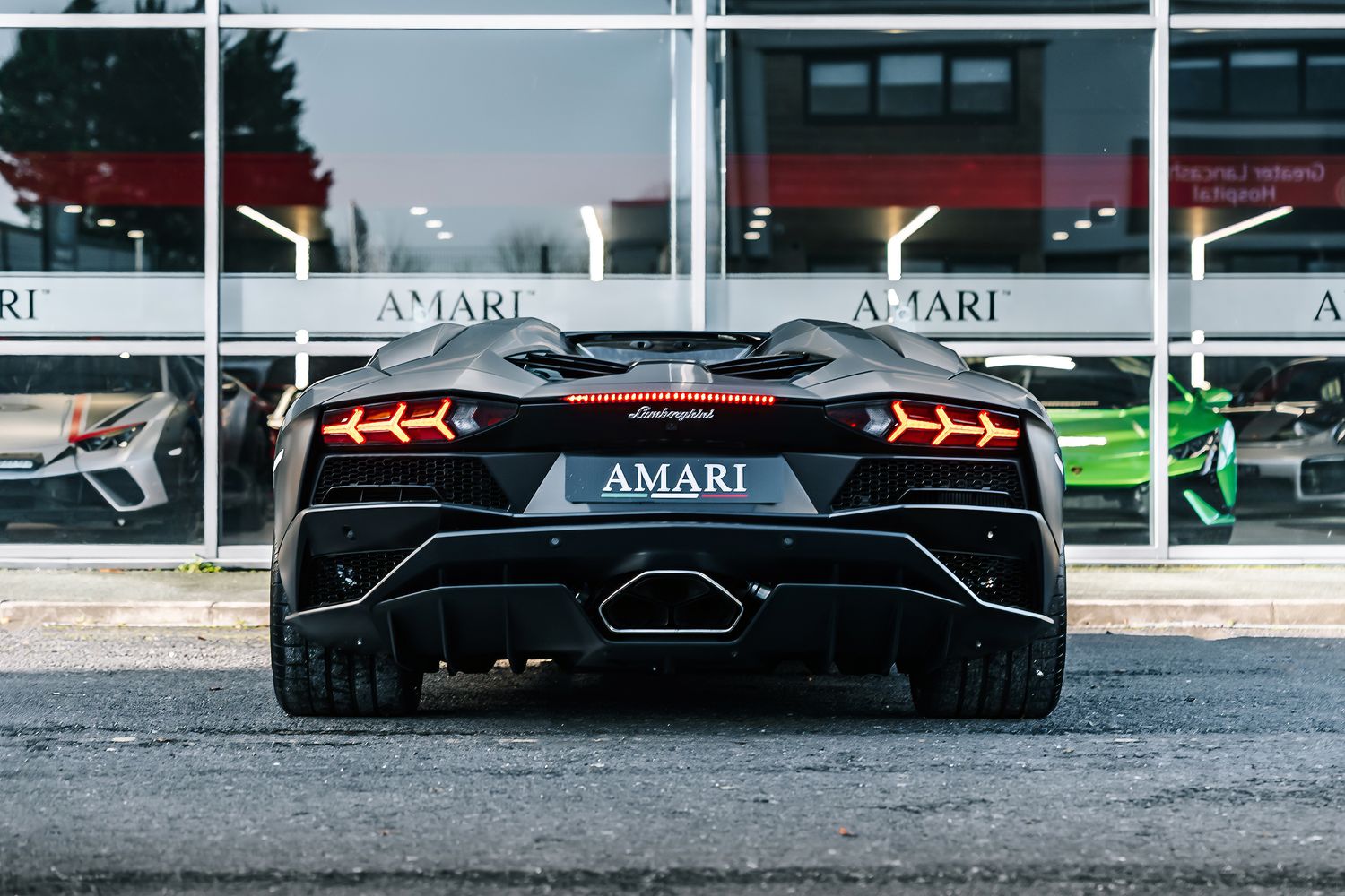 Lamborghini Aventador S Roadster LP 740-4