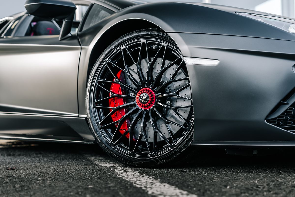 Lamborghini Aventador S Roadster LP 740-4