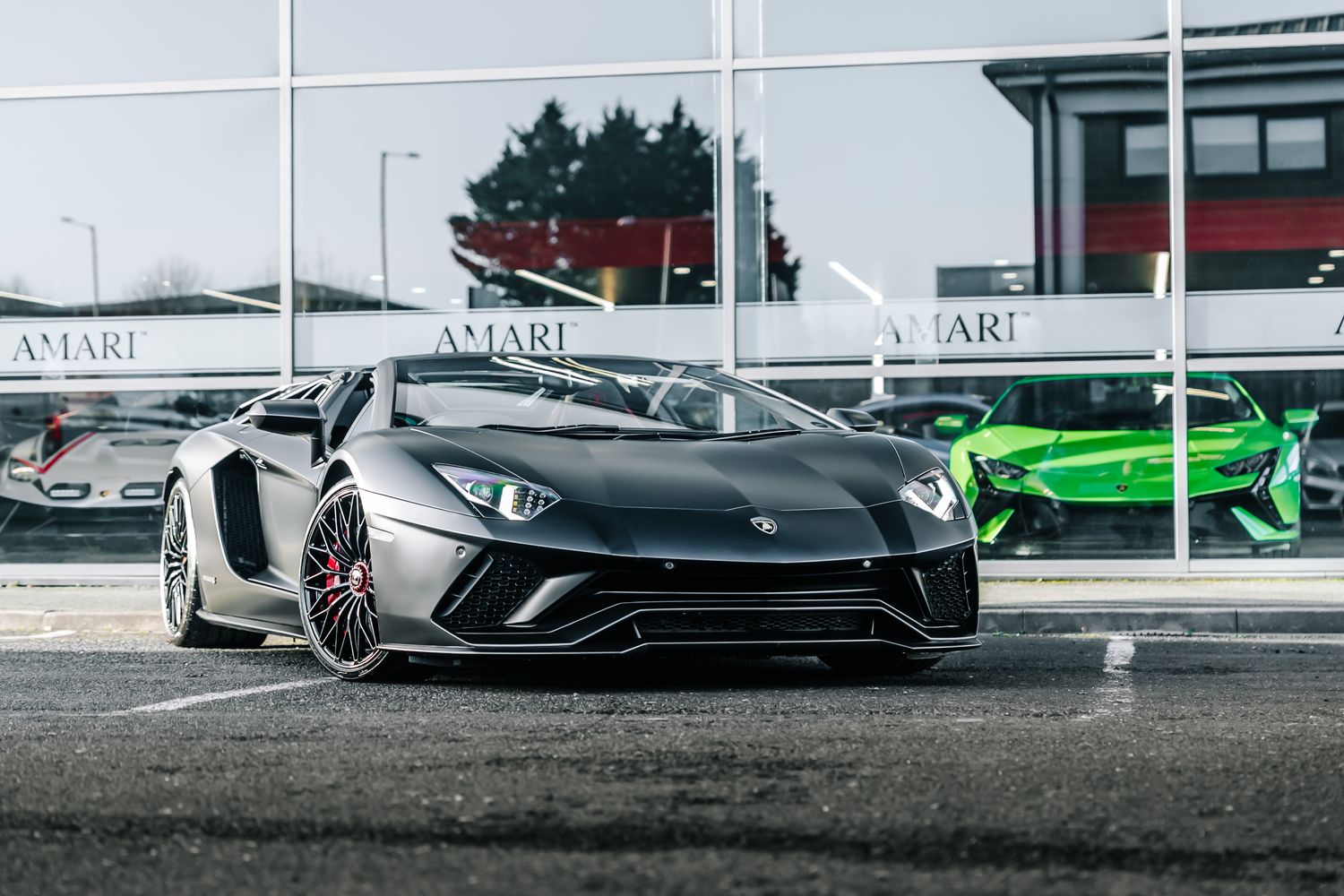 Lamborghini Aventador S Roadster LP 740-4