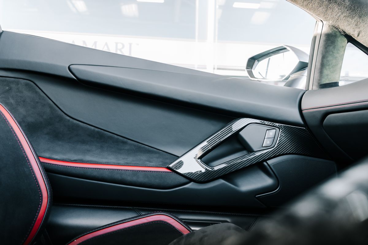 Lamborghini Aventador S Roadster LP 740-4