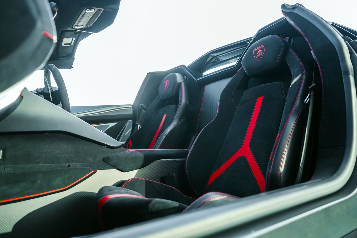 Lamborghini Aventador SVJ LP 770-4