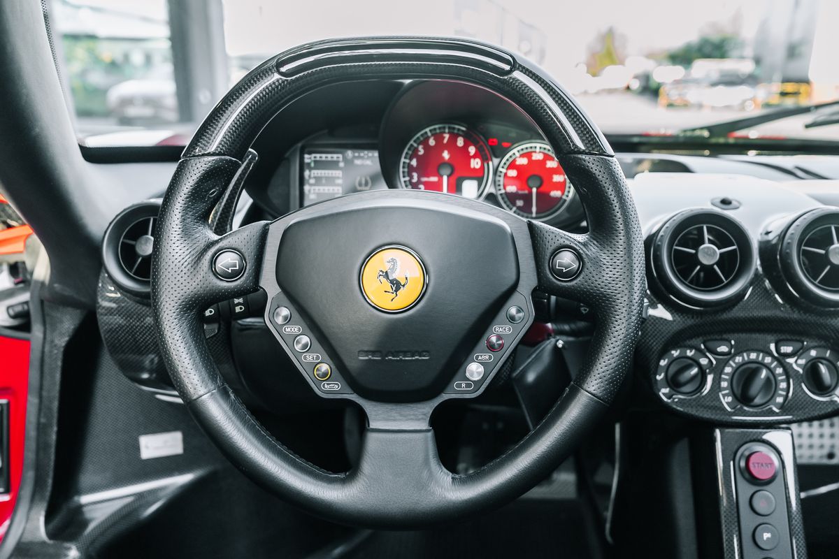Ferrari Enzo