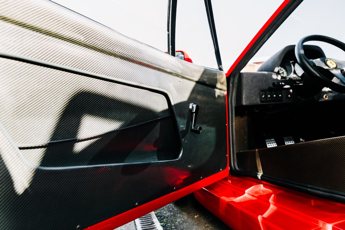 Ferrari F40