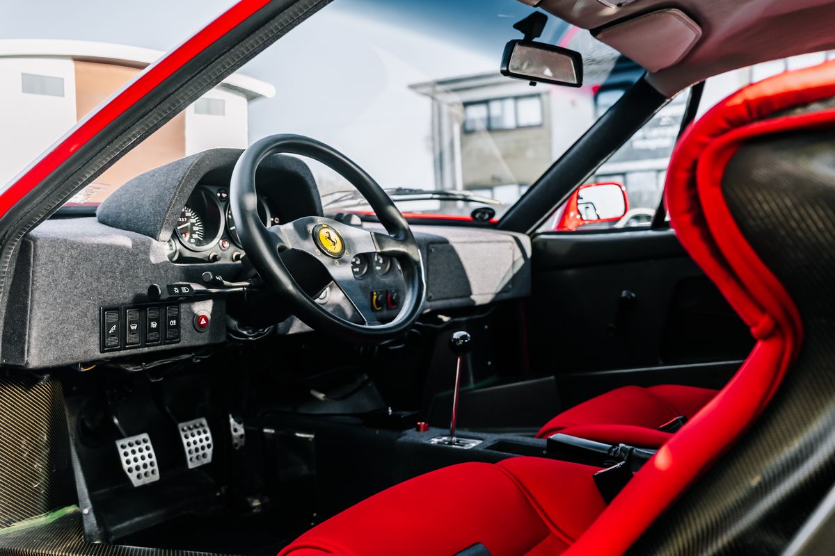Ferrari F40