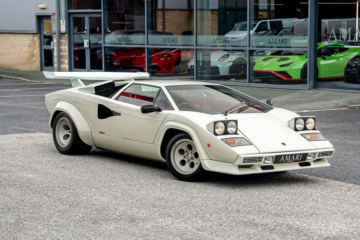 LAMBORGHINI COUNTACH LP400S