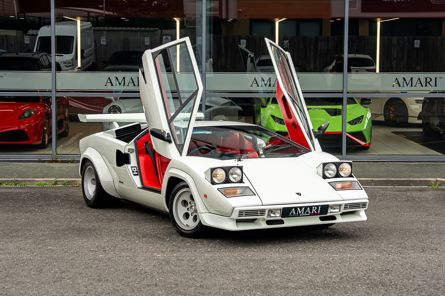 LAMBORGHINI COUNTACH LP400S