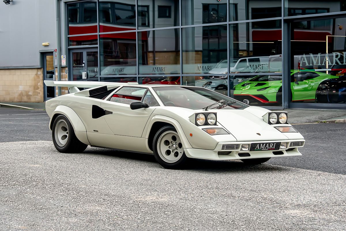 LAMBORGHINI COUNTACH LP400S