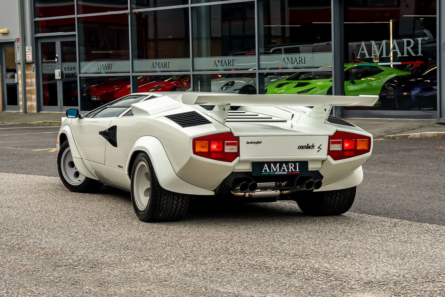 LAMBORGHINI COUNTACH LP400S