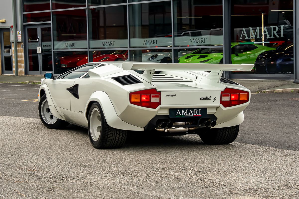 LAMBORGHINI COUNTACH LP400S