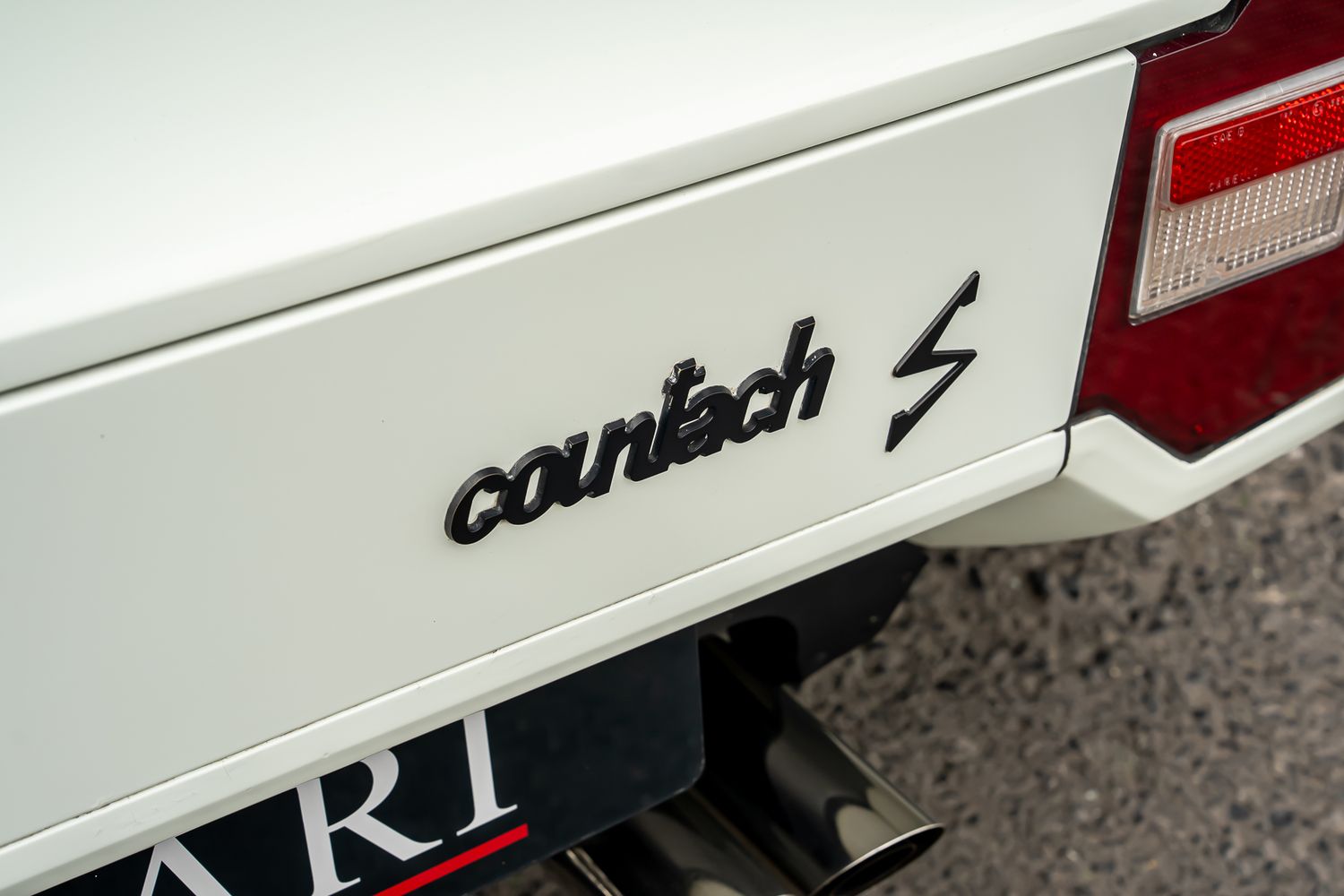 LAMBORGHINI COUNTACH LP400S