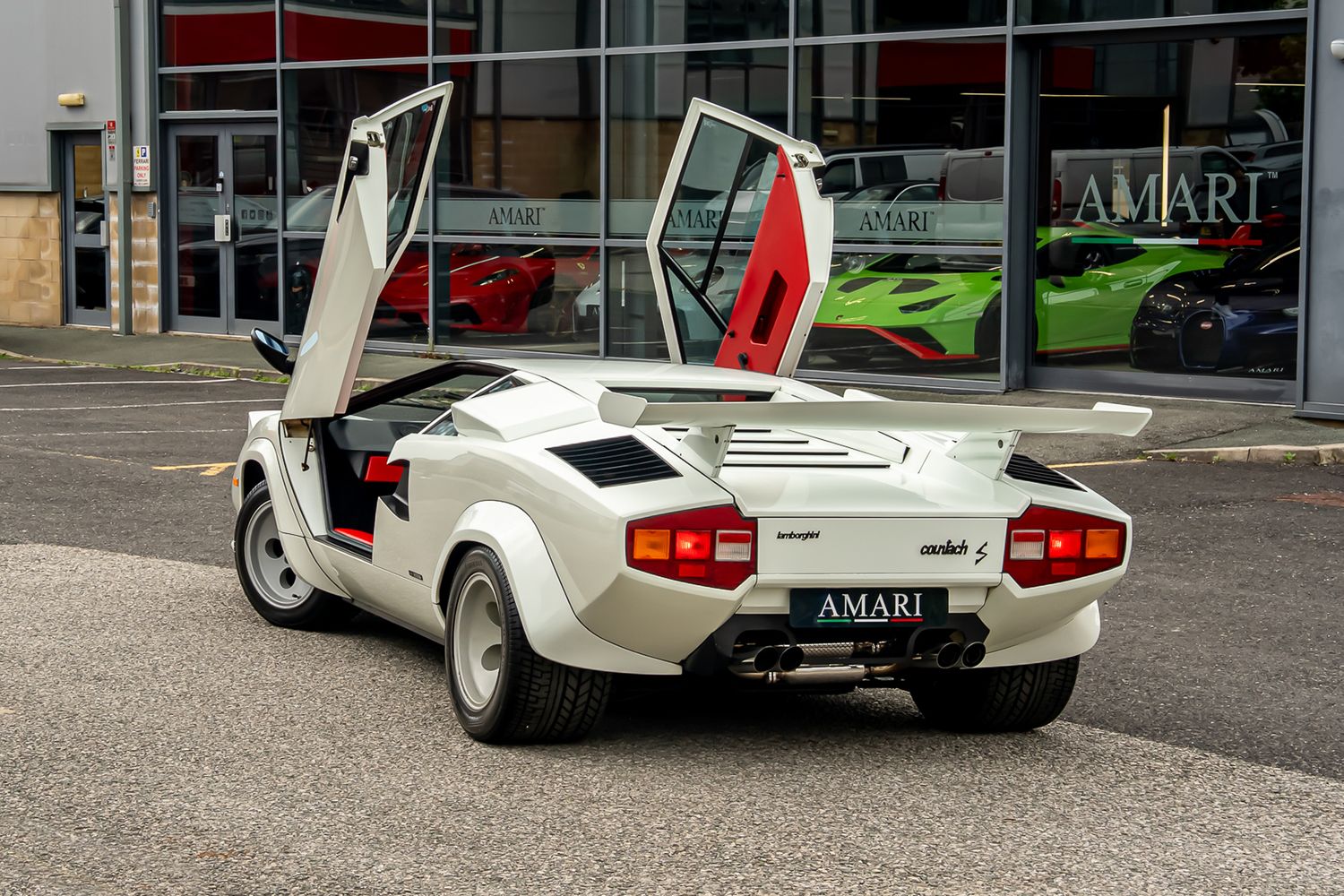 LAMBORGHINI COUNTACH LP400S