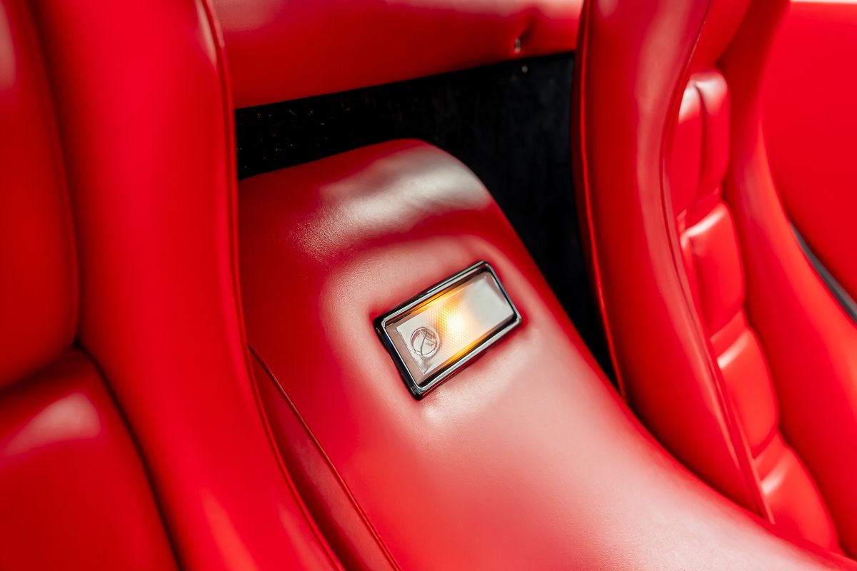LAMBORGHINI COUNTACH LP400S