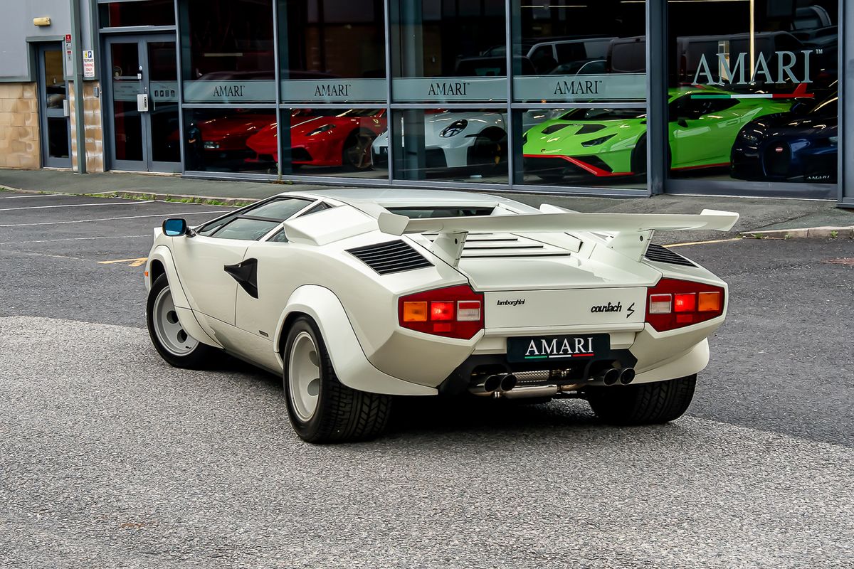 LAMBORGHINI COUNTACH LP400S
