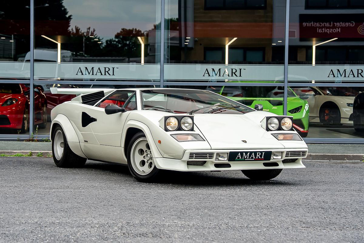 LAMBORGHINI COUNTACH LP400S