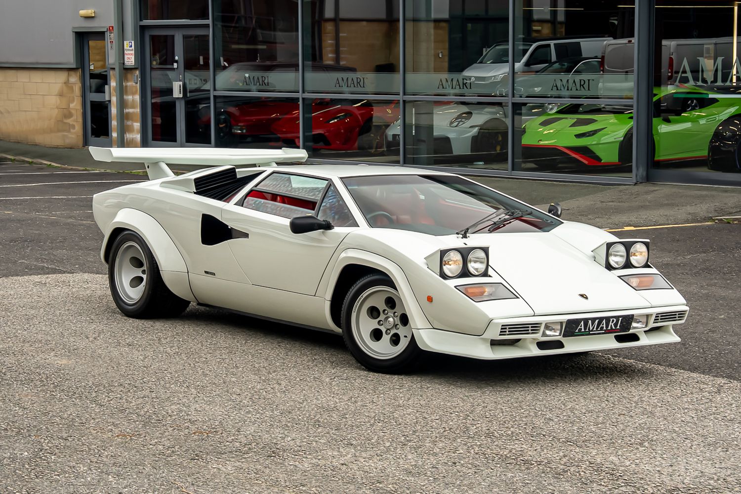 LAMBORGHINI COUNTACH LP400S