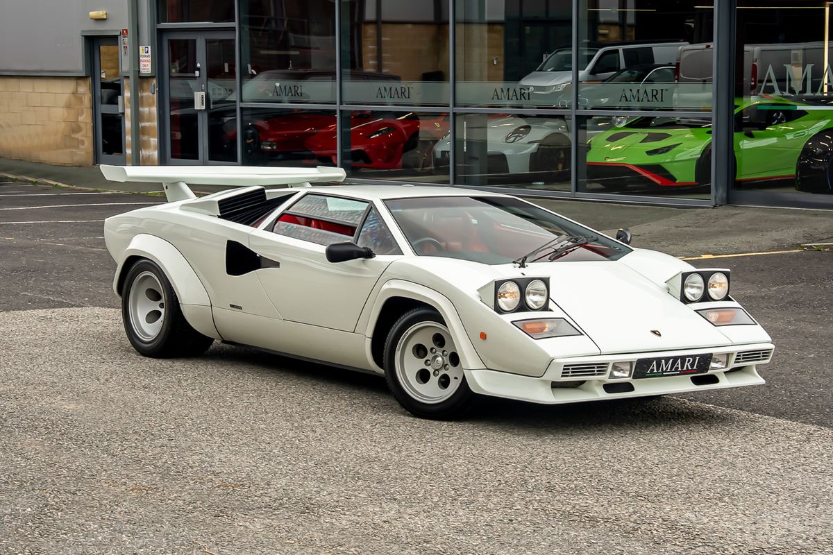LAMBORGHINI COUNTACH LP400S