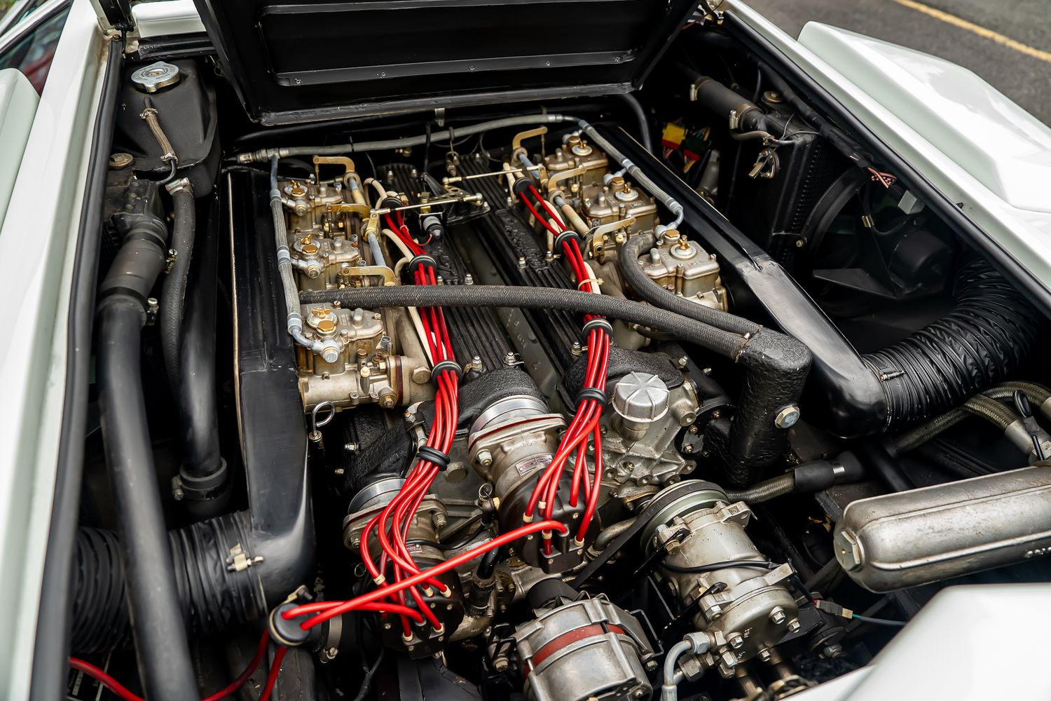 LAMBORGHINI COUNTACH LP400S