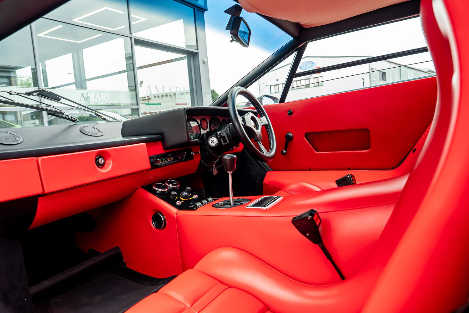 LAMBORGHINI COUNTACH LP400S