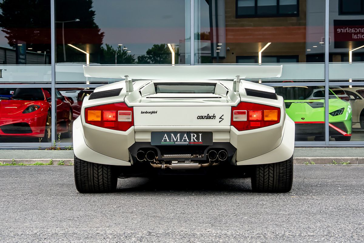 LAMBORGHINI COUNTACH LP400S