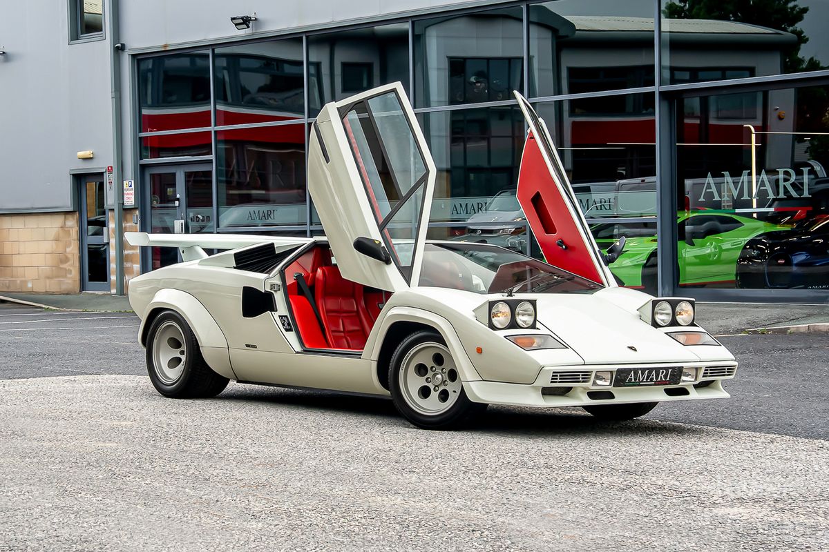 LAMBORGHINI COUNTACH LP400S