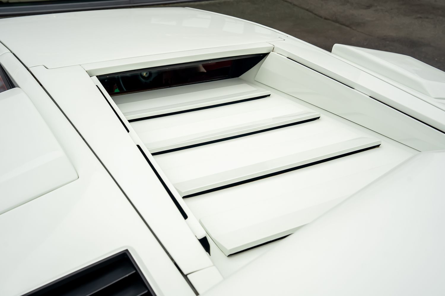 LAMBORGHINI COUNTACH LP400S